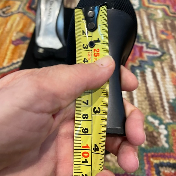 πΊππΊ Chanel Bow Heels with Pearl Logo Interlocked CCβs - Picture 12 of 12